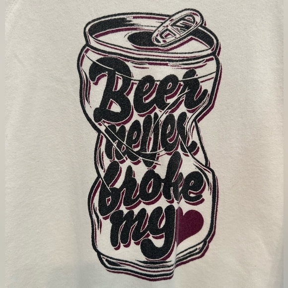 Wildfox White Sweater “Beer Never Broke My Heart” Graphic XS - Picture 3 of 5